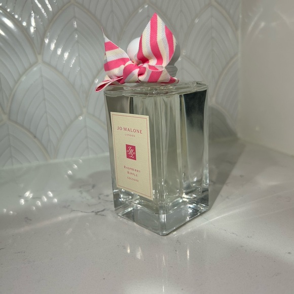 Jo Malone Raspberry Ripple with Striped Bow - Picture 3 of 6